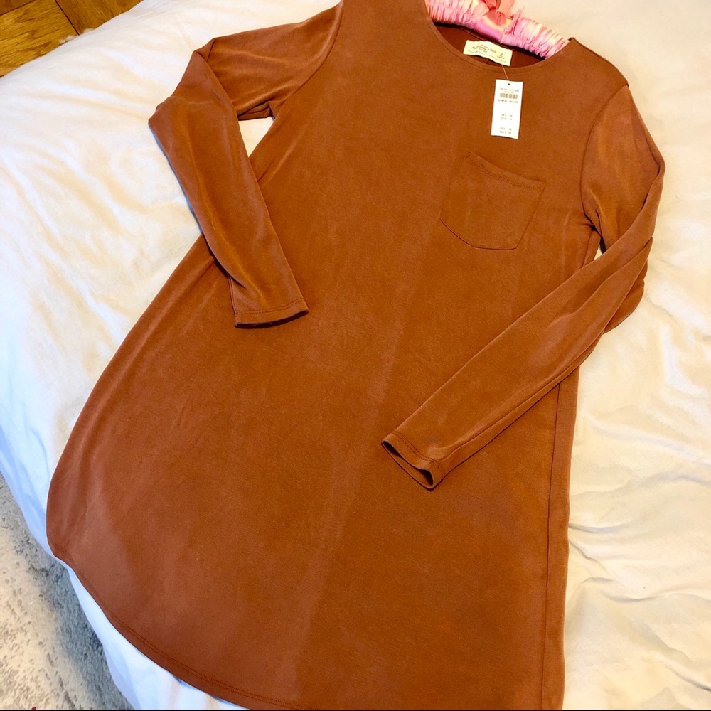 NWT Abercrombie & Fitch long sleeve pocket dress